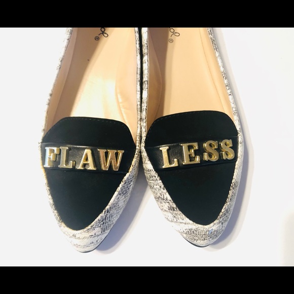 🦩CLEARANCE! NWOT Flaw Less Qupid Lizard Flats - Picture 3 of 8